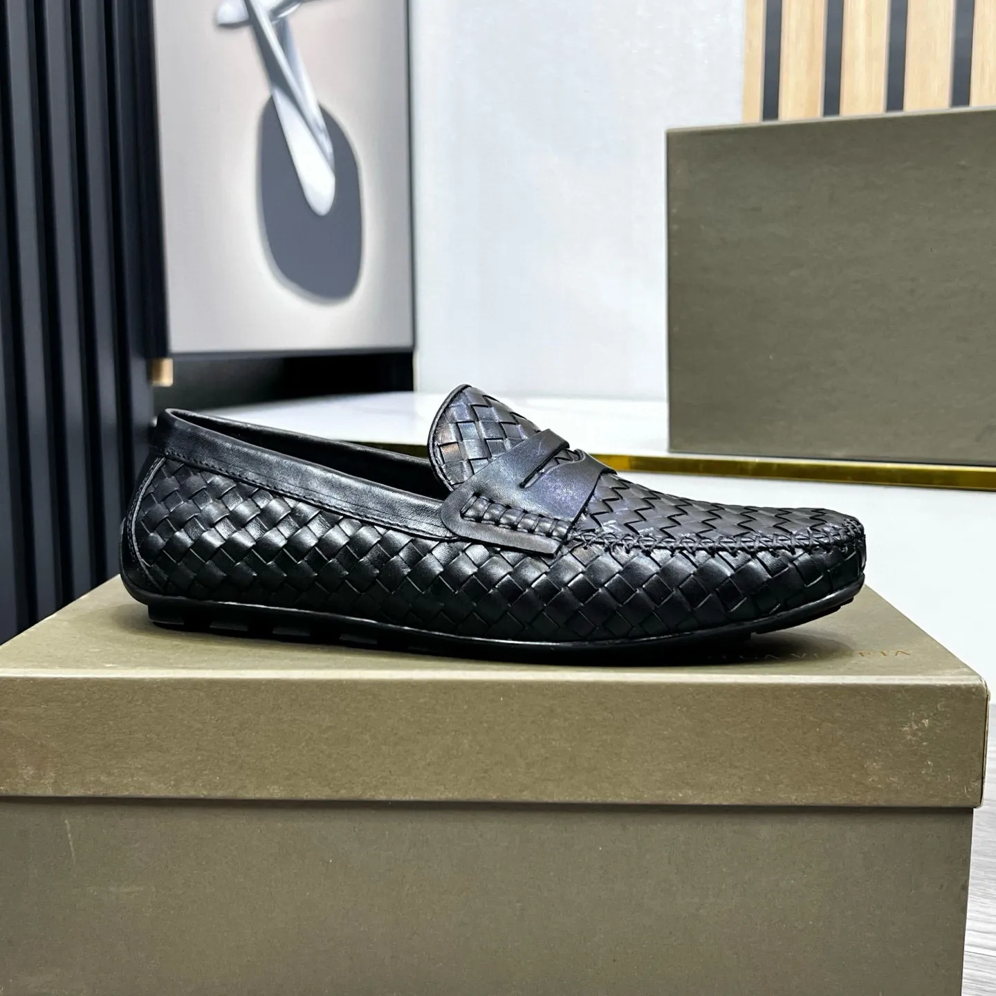 Ex-factory price 500 BV〰️Handmade classic men's leather shoes, Doudou shoes👉👉driving shoes, slip-on shoes, made of imported cowhide woven from Italy, 💕water-dyed cowhide lining, 🔊original outsole, waterproof platform design, comfortable on the feet. A good choice for traveling and driving, two colors available, code number: 38-44, (45 can be customized)